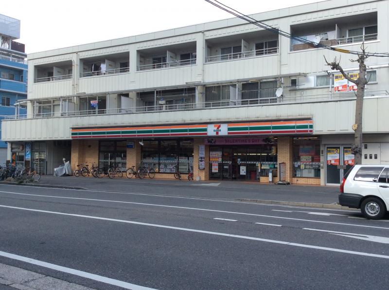 【広島市西区上天満町のアパートのコンビニ】