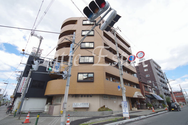 守口市大門町のマンションの建物外観