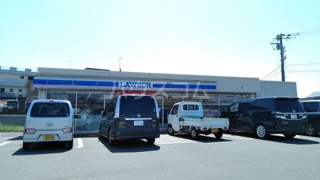 【富士宮市大岩のアパートのコンビニ】