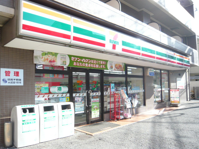 コンビニ　セブンイレブン楠木2丁目店（コンビニ）まで151m