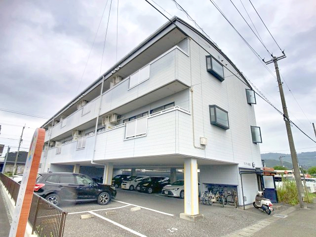 建物外観　2025年9月撮影