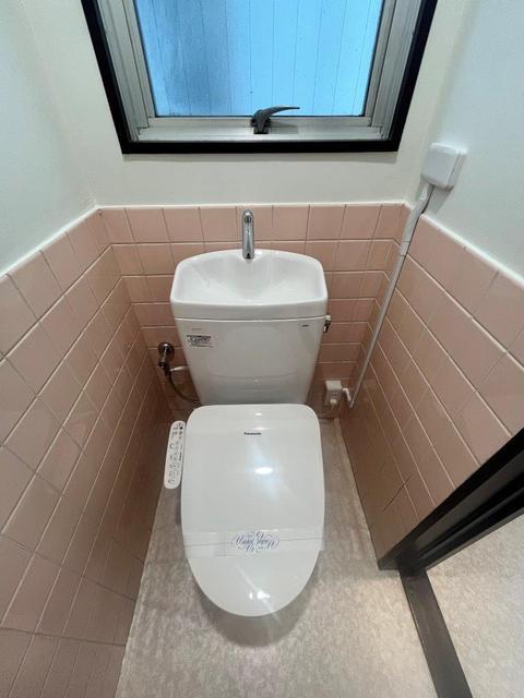 トイレ　トイレ