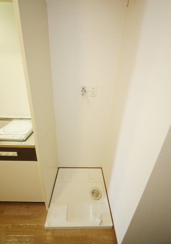その他設備　別部屋同一間取りのお写真となります。