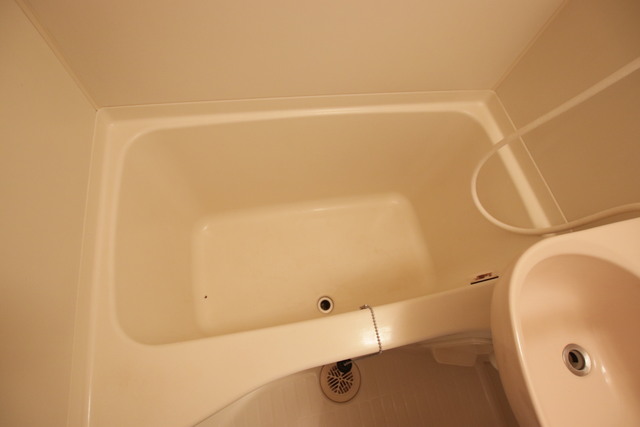 バス・シャワールーム　浴槽です。