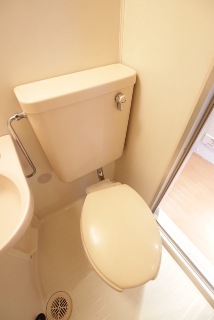 トイレ　お手洗いスペースです。