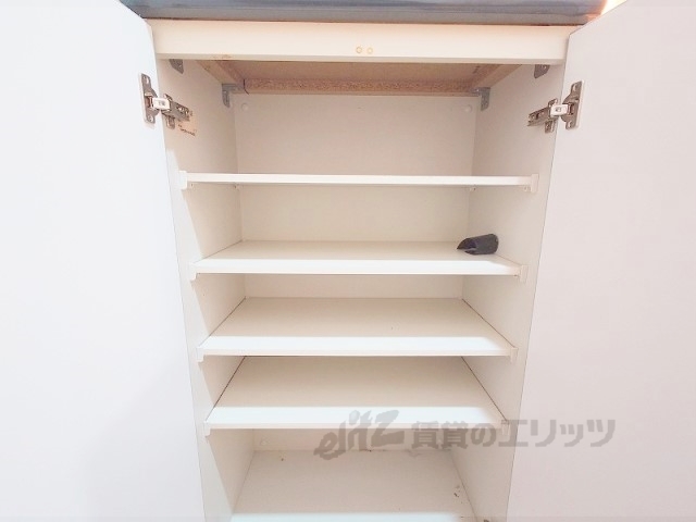 収納　下駄箱
