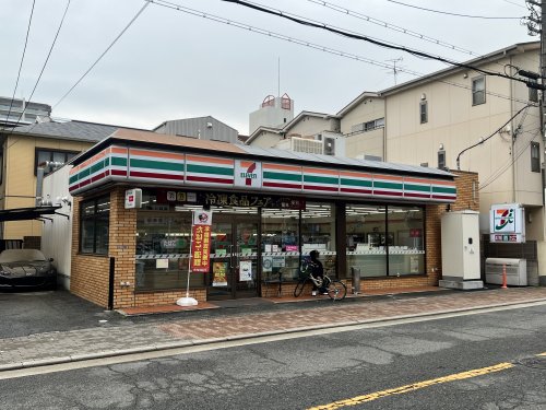 コンビニ　セブンイレブン 大阪南住吉2丁目店（コンビニ）まで522m