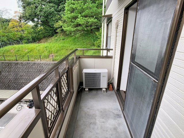 バルコニー　現況が相違する場合は現況を優先致します。2025年11月撮影