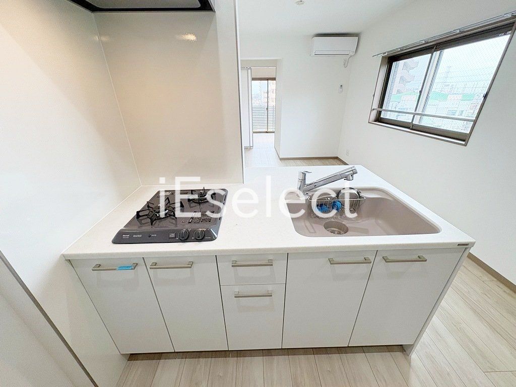 駐車場　駐車場の空きは随時、空き確認いたします。