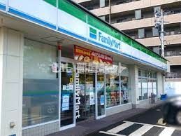 コンビニ　ファミリーマート　落合一丁目店（コンビニ）まで739m