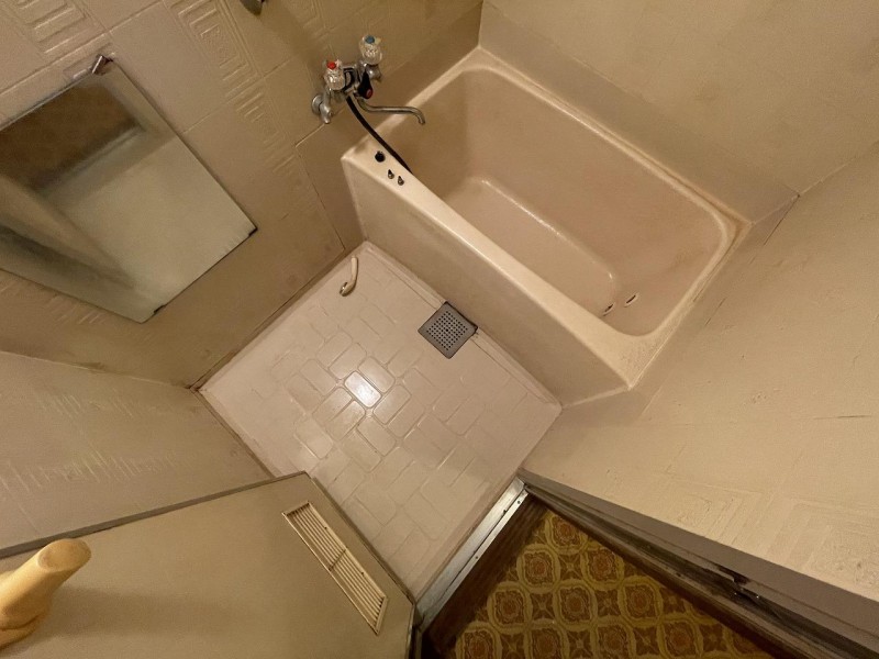 バス・シャワールーム　浴室