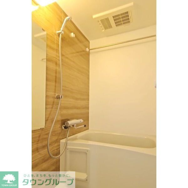 バス・シャワールーム　バス