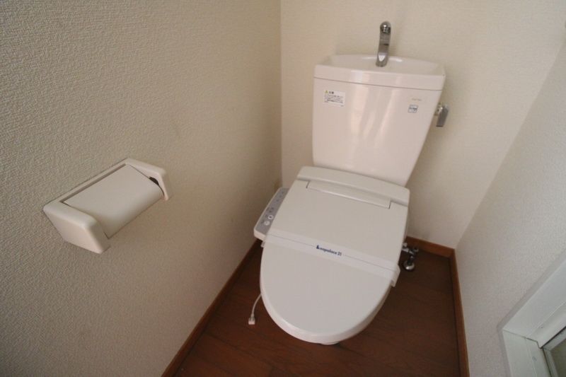 トイレ　トイレ