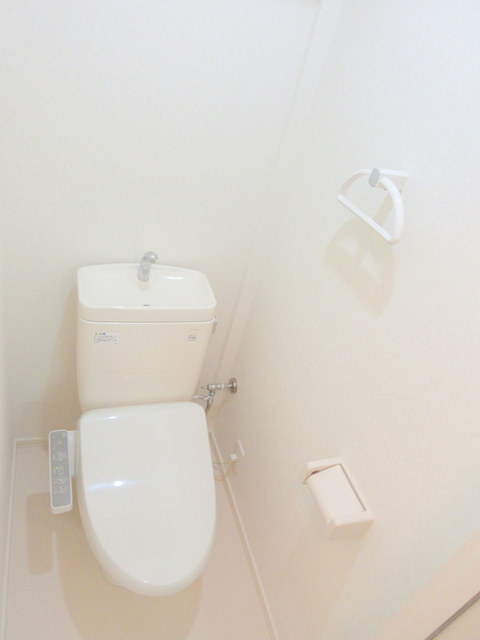 トイレ　★温水洗浄便座★
