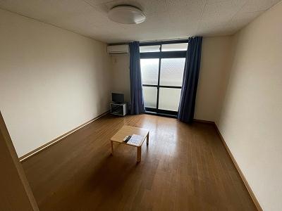 居室・リビング　反転タイプも御座います。