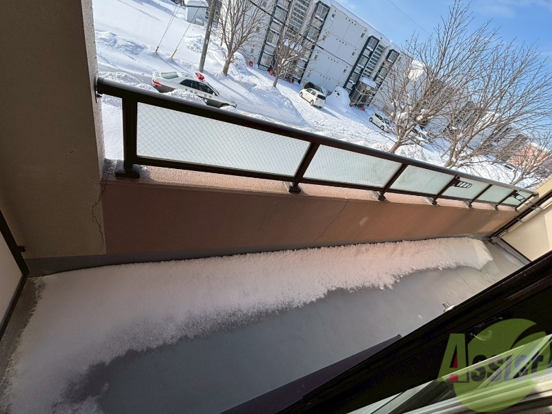 バルコニー　バルコニーが付いていますので一息ついてみてはいかがですか。