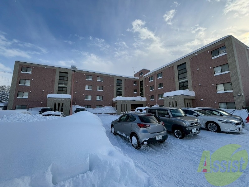 建物外観　札幌市北区百合が原「パークハイツＩ棟」