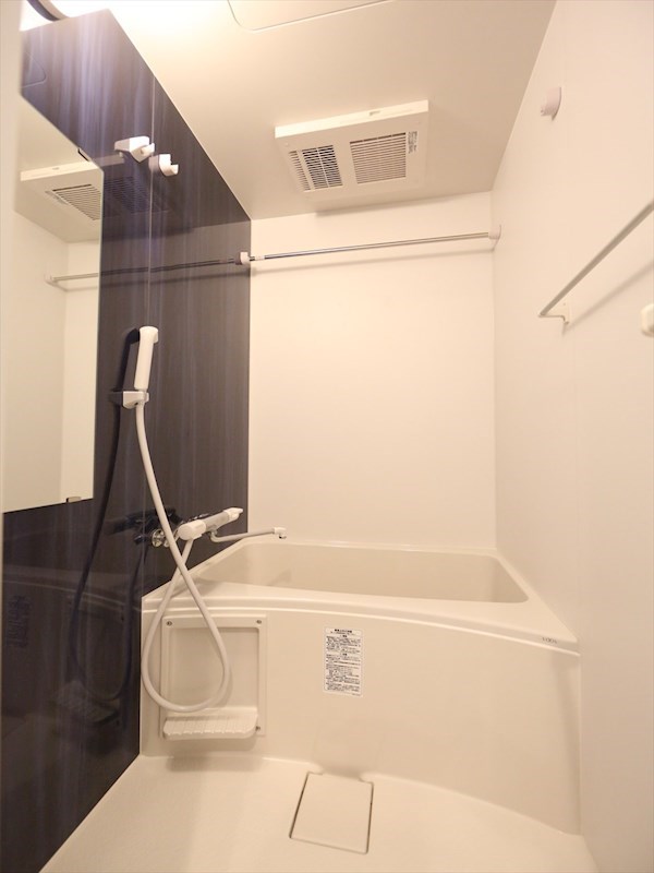 バス・シャワールーム　バスルーム　浴室暖房乾燥機付き