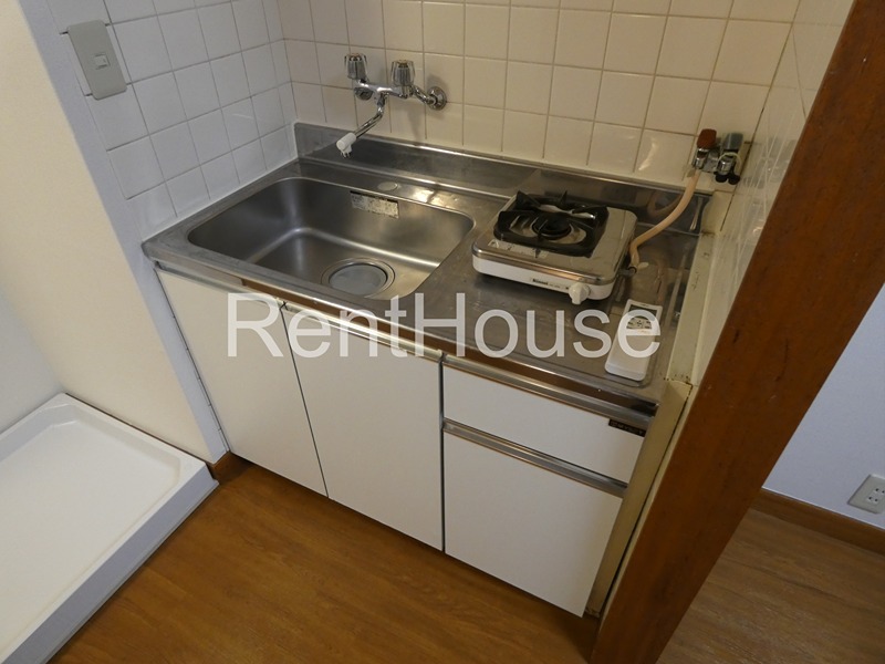 キッチン　別号室の参考写真となります