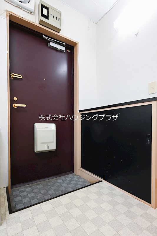 玄関　※別室参考写真