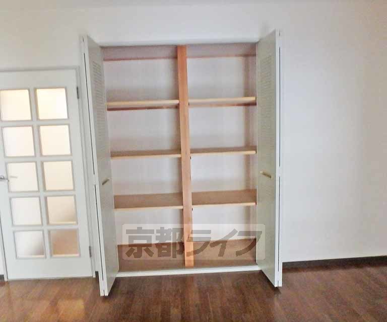 収納　収納もたっぷりついてます