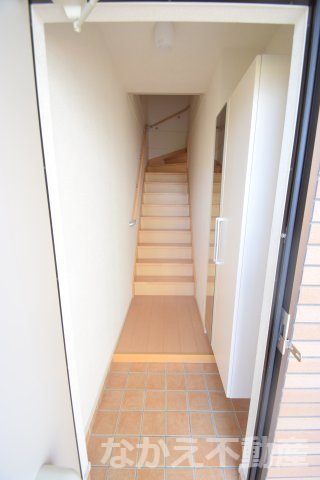 玄関　明るい玄関です