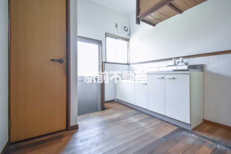 居室・リビング　明るいリビングです♪