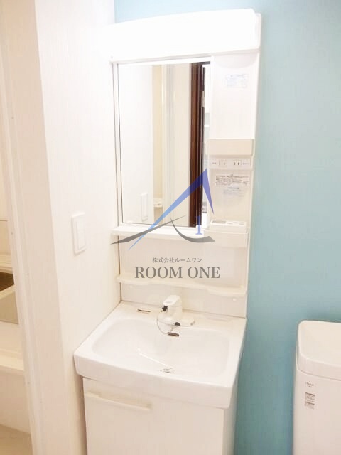 洗面設備　独立洗面台です。