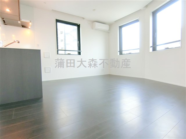 居室・リビング　リビング