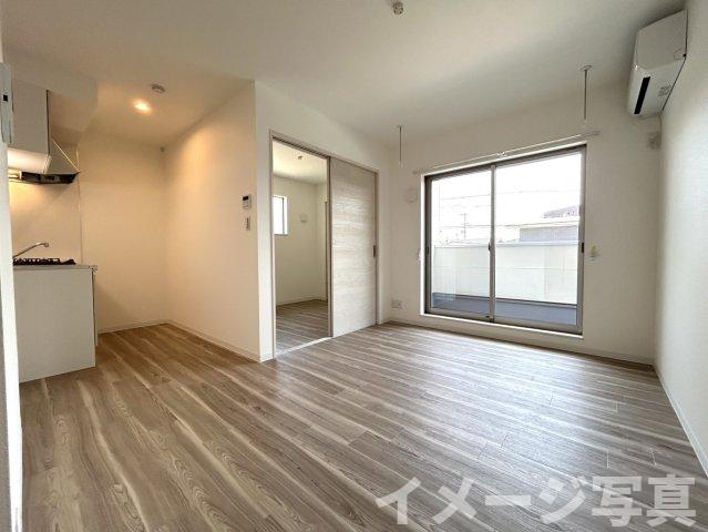 居室・リビング　同タイプ写真