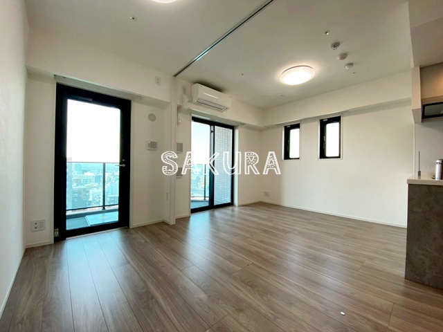 居室・リビング　こちらのリビングで趣味の時間をお楽しみください♪