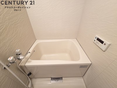 バス・シャワールーム　シンプルで清潔感のある浴室です！