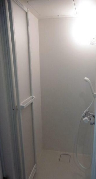 バス・シャワールーム　清潔な浴室！