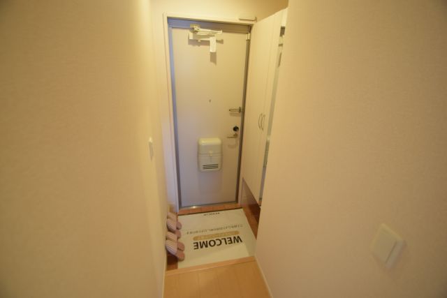 セキュリティ　十分なスペースです。TVモニターホン付き