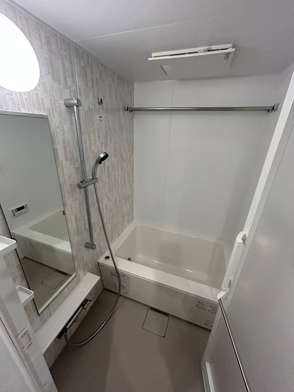 バス・シャワールーム　内見予約受付中、お気軽にお問い合わせください。【0037-6