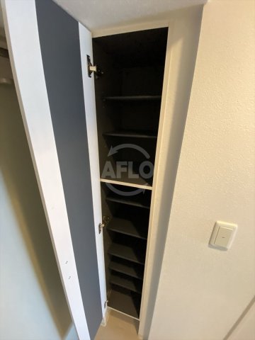 収納　LaCASA京橋（ラカーサ京橋）　シューズボックス