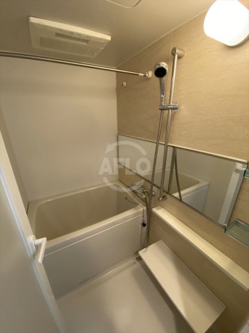 バス・シャワールーム　LaCASA京橋（ラカーサ京橋）　浴室