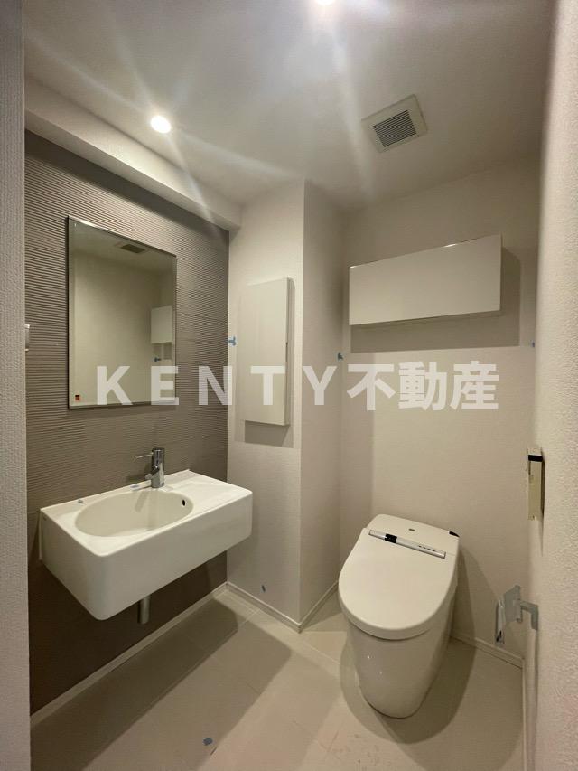 トイレ　コンパクトで使いやすいトイレです