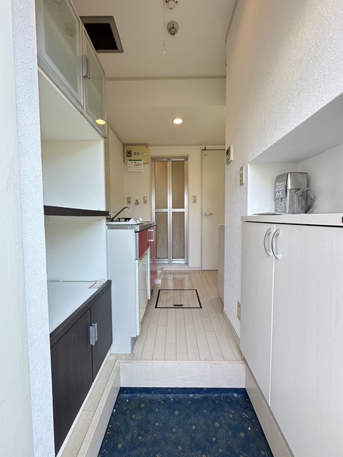 玄関　別部屋参考写真です