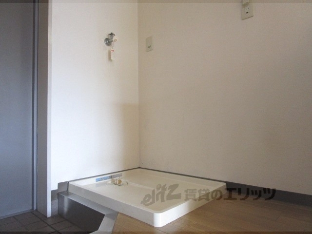 その他部屋・スペース　洗濯機置場