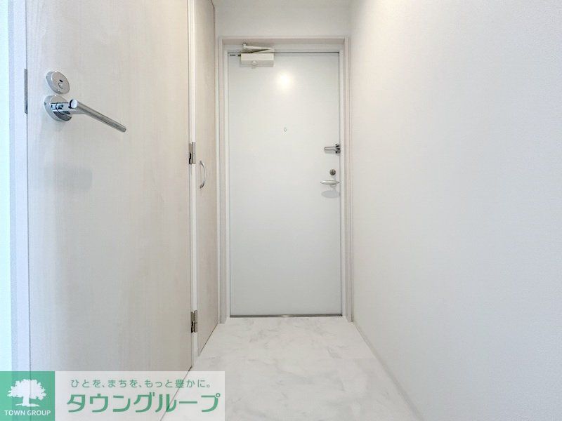 玄関　お部屋探しは株式会社　タウンハウジング　までお気軽にお問合…