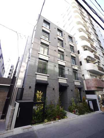 建物外観　LAPiS COURT YOTSUYA