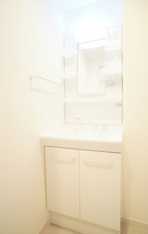 玄関　同タイプ別部屋参考写真