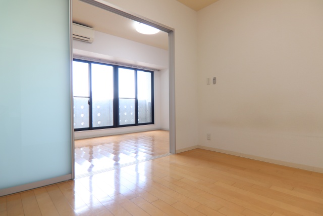 居室・リビング　※別室の参考写真の為、現況優先です。