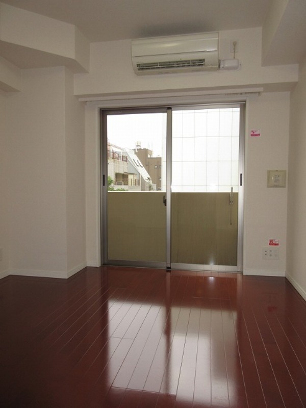 居室・リビング　使いやすいリビングです