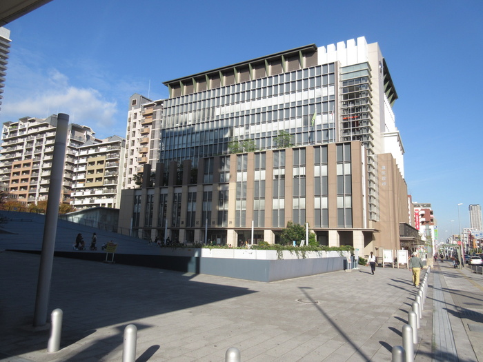 役所　灘区役所（役所）まで200m