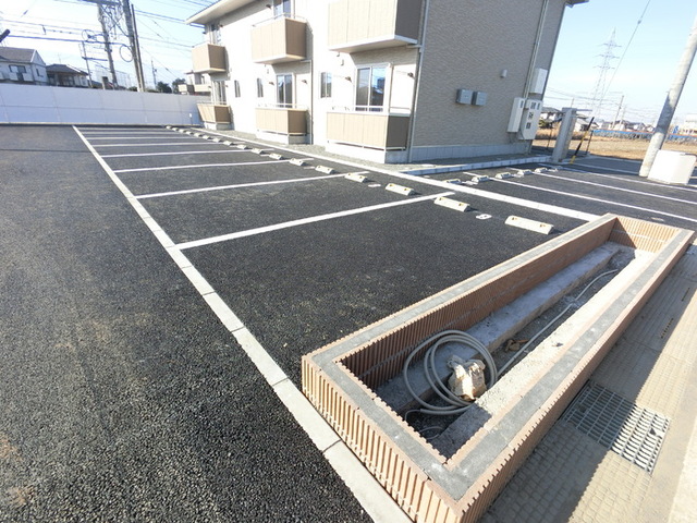 駐車場　駐車場