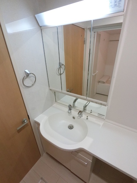 洗面設備　洗髪洗面化粧台