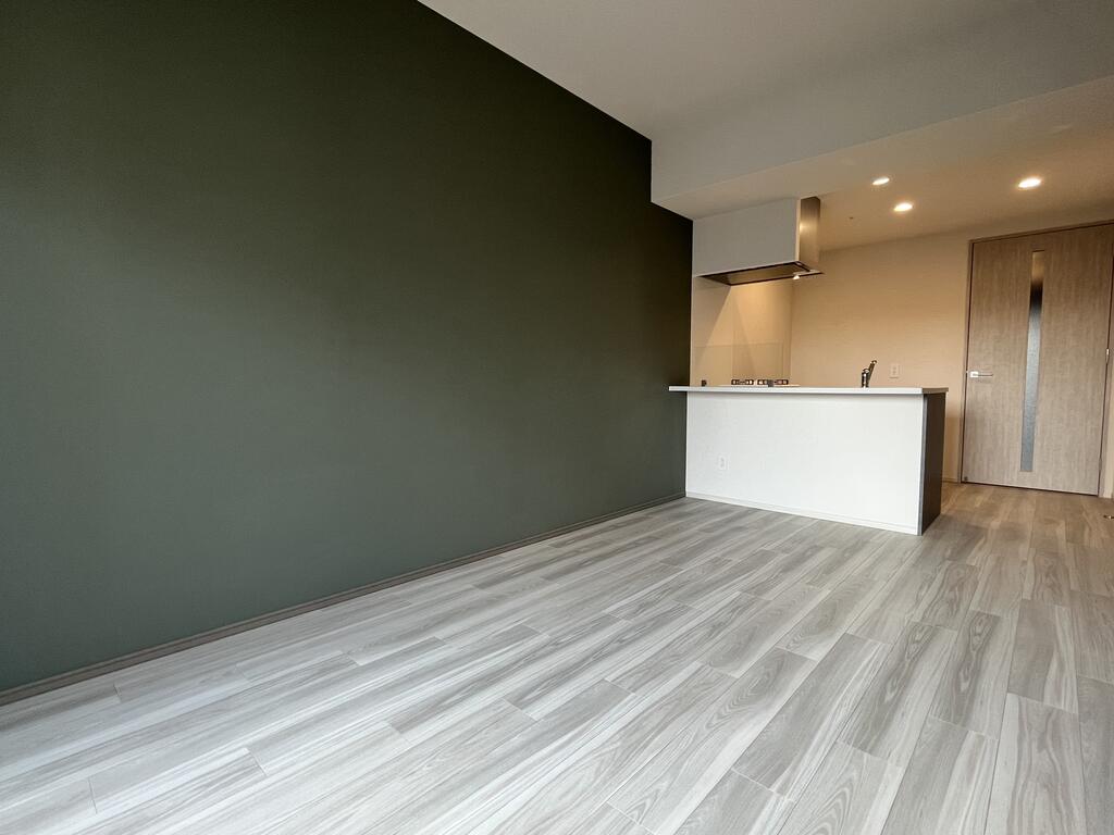 居室・リビング　※同建造物別階(同仕様)