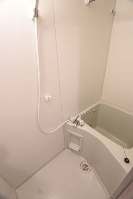 バス・シャワールーム　追焚き・浴室乾燥機付きバス